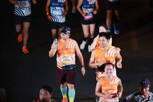 BIB: 40731, 23764, 2018
                            <button type="button" onclick="openModal(23176975)" class="btn btn-primary btn-sm float-right btn-popup" data-toggle="modal" data-target=".modal-high-quality">
                        <i class="fas fa-shopping-cart"></i> Add to Cart
                    </button>
                                            <button type="button" onclick="isThisMe(23176975, true)" class="btn btn-success btn-sm float-right btn-popup btn-isme hidden" data-toggle="tooltip" data-placement="bottom" title="นี่คือรูปของคุณใช่ไหม คลิกที่นี่เพื่อเอาเข้าอัลบั้ม">
                        <i class="fas fa-plus"></i> Add to album
                    </button>
                    <button type="button" onclick="isThisMe(23176975, false)" class="btn btn-warning btn-sm float-right btn-popup btn-isnotme hidden">
                        <i class="fas fa-ban"></i> Remove from album
                    </button>